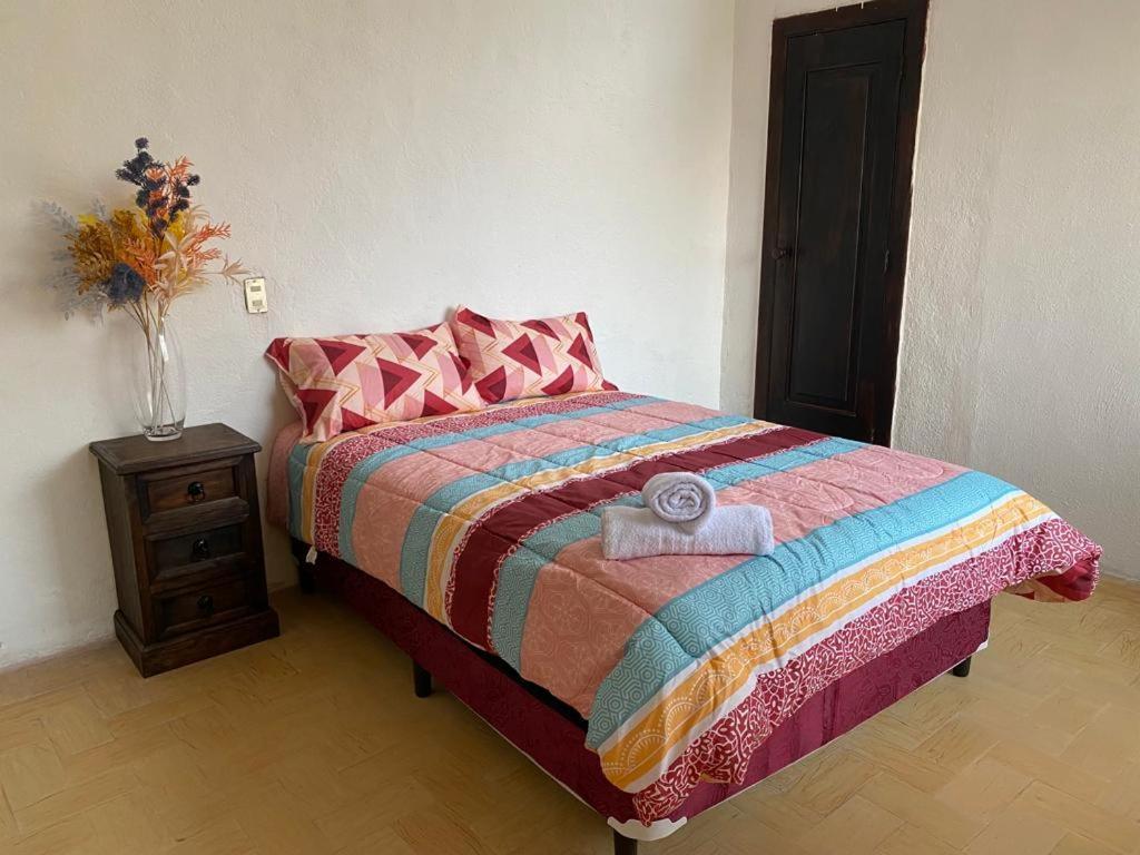 Casa Del Viajero Colonial Guatemala Apartment Bagian luar foto