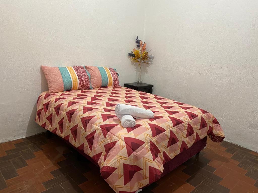 Casa Del Viajero Colonial Guatemala Apartment Bagian luar foto